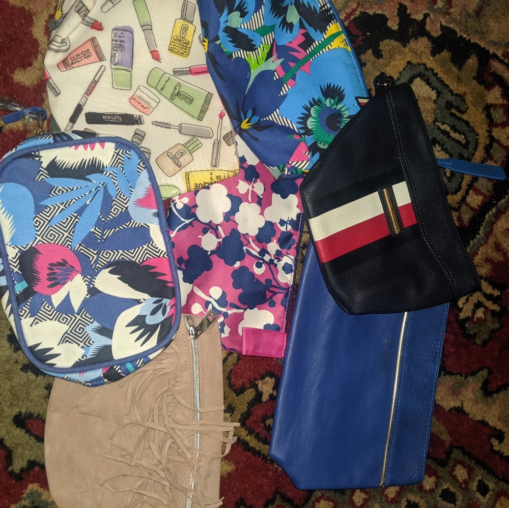 7 make up bags